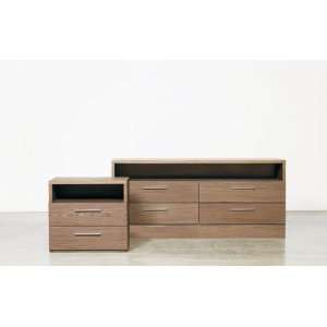  Luxo by Modloft COM124 IA Arundel Four Drawer Dresser 