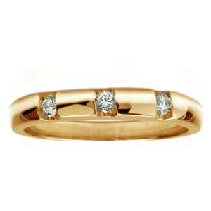  14k Yellow Gold Three Stone Diamond Wedding Ring (0.15 ctw 