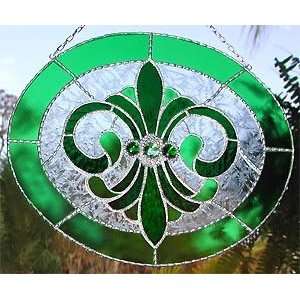  Classic Design Stained Glass Suncatcher in Green   10 x 