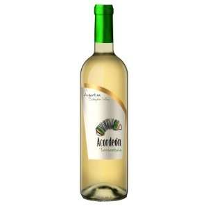  Acordeon Torrontes 2010 750ML Grocery & Gourmet Food