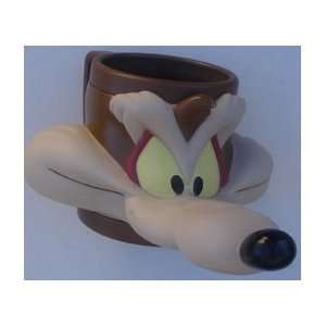  Wile E Coyote Vinyl Figural Mug From A KFC Promotion 1994 