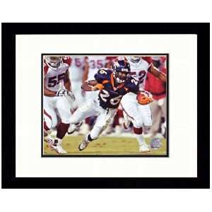  2005 Action picture of Denver Broncos player Tatum Bell 