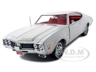 1969 OLDSMOBILE CUTLASS 442 W 32 WHITE 118 ERTL ELITE  