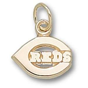 Cincinnati Reds MLB C Reds Polished 5/16 Pendant (14kt)  