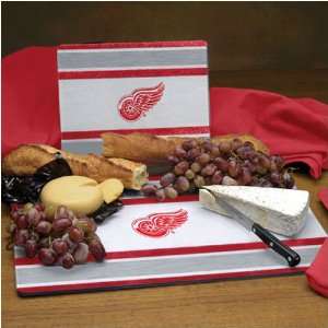  Detroit Red Wings NHL Glass Cutting Board Set Sports 