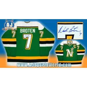     Minnesota North Stars   Autographed NHL Jerseys