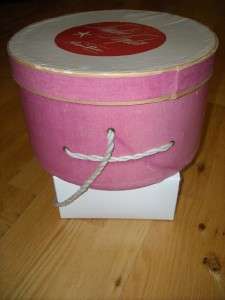 Vintage pink round hat box STUDIO STYLES CASPAR DAVIS