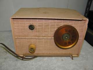 Vintage Bakelite/Plastic Radios *Rca,Ge,Olympic,Emerson* Tube 