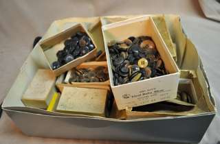   ANTIQUE BUTTONS  ORIGINAL BOXES. DIFFERENT SIZES AND STYLES  