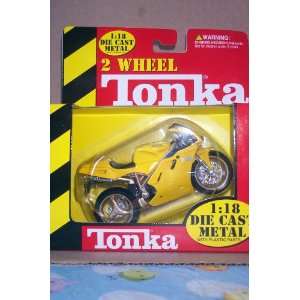  Ducati 748 Bike color yellow Toys & Games