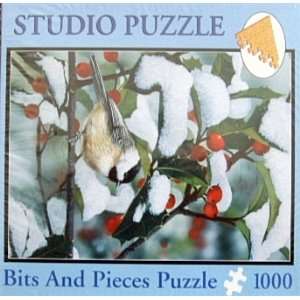   Puzzle 1000   WILLIAM VANDERSON CHICKADEE IN THE HOLLY Toys & Games