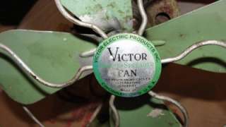 Vintage 9 Victor Breeze   Spreader Electric Spaghetti Wire Fan  