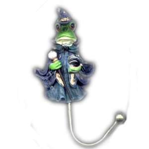    4.5 Inch Friendly Money Frog Wizard with Hook 