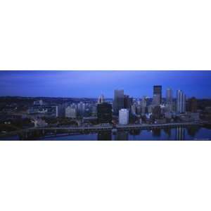  Monongahela River at Dusk, Pittsburgh, Pennsylvania, USA 