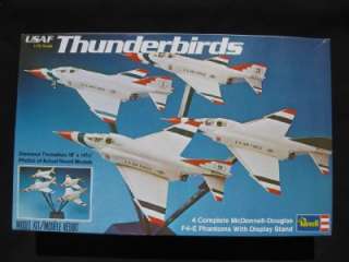 revell H 195 USAF thunderbirds F4 E Phantoms stand 1/72  