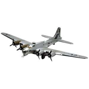  Revell B17G Flying Fortress 148 Scale Toys & Games