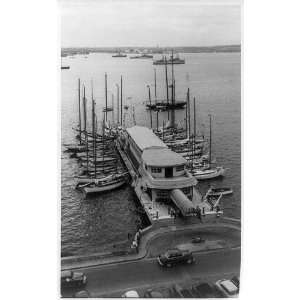   Club,piers,wharves,boats,sailing,ships,Havana,Cuba,c1950 Home