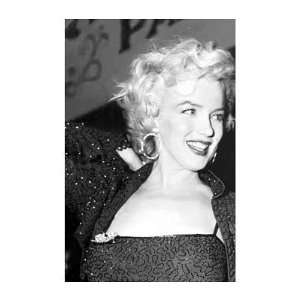  Marilyn Monroe (Beaded Dress) Movie Poster Print