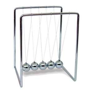  Newtons Cradle   4.25 inch Toys & Games