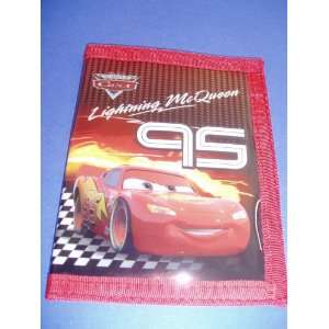  Disney CARS Bi fold Wallet (Includes 10 Stickers) Toys & Games