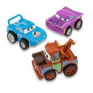  Disney Cars Turbo Pullback Racer Set with Tow Mater    3 