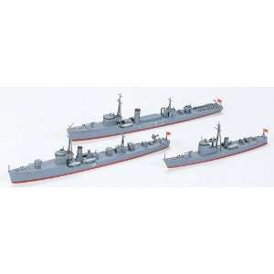  TAMIYA MODELS   1/700 Japanese Navy Auxiliary Vessel 