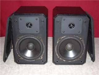 Boston Acoustics HD5 Speakers  