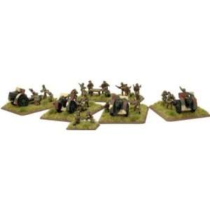    Flames of War   Polish 100mm Light Howitzer Battery Toys & Games