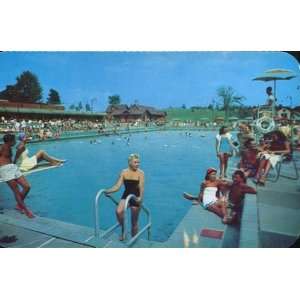 COLLECTIBLE POST CARD OLYMPIC POOL AT GROSSINGERS   GROSSINGER, NEW 