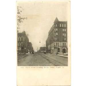 1900 Vintage Postcard Third Street, looking North, Cedar Rapids Iowa
