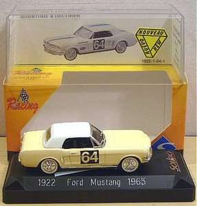SOLIDO 1922 FORD MUSTANG 1965   CREAM 143  