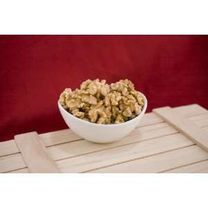 Raw Light Walnut Halves & Pieces (10 Pound Case)  Grocery 