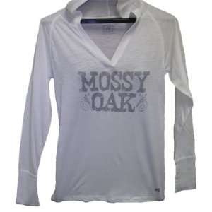   Ladies V Neck Hooded L/S Tee Mossy Oak Logo White Medium Comfortable