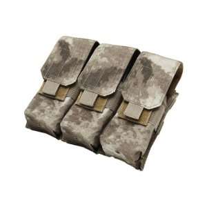Condor MOLLE Triple M4 Mag Pouch   (A Tacs)  Sports 
