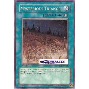  Mysterious Triangle CRMS EN062 Common Toys & Games