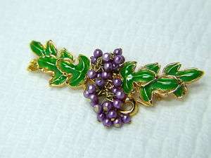DANGLING GRAPES ON BRANCH VINTAGE FIGURAL BROOCH PRETTY  