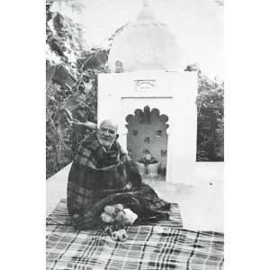  Neem Karoli Baba Photograph (B13)