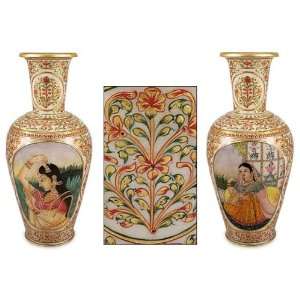  Mughal Beauty, vase