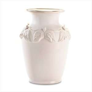  White Porcelain Vase