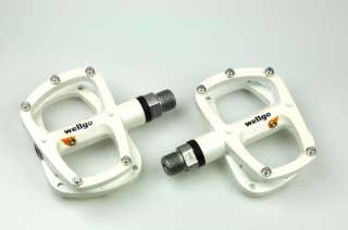 NEW Wellgo R146 MAGNESIUM Road Bike Pedal SEALED BEARING Pedals (266g 