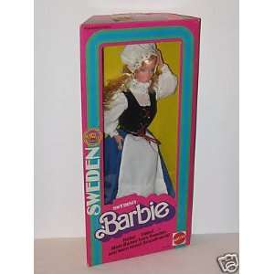   1982 Dolls of the World Swedish Sweden Barbie Doll #4032 Toys & Games