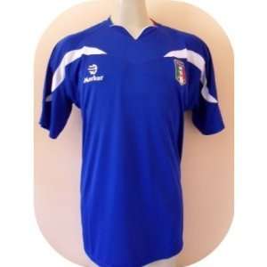  ITALY SOCCER JERSEY SIZE LARGE.NEW
