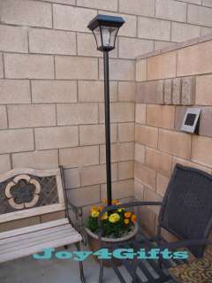  Solar Outdoor Lamp Post Light with 4 LEDs (Selectable Height)  