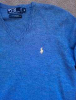 Polo Ralph Lauren Size M 100% Lambs wool V Neck Mens Sweater ( Retail 