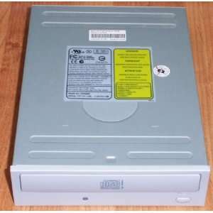  IBM 10K1884 IBM 8x/4x/32x IDE CD R/RW Drive 10K1884 