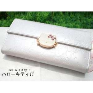  Hello Kitty Wallet in Pearl White 