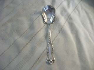 Wm Rogers & son AA Oxford silver sugar spoon 1901  