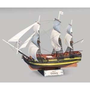   500 HMS Victory Sailing Ship (Plastic Models) Toys & Games