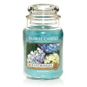 Blue Hydrangea   22 Oz Large Jar Yankee Candle 