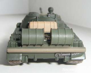 72 T 54 or T 55 Soviet Tank diecast model & Fabbri Magazine 25 or 12 